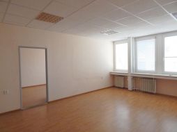 Kancelárske priestory na prenájom - 61,6 m2 - Pluhová