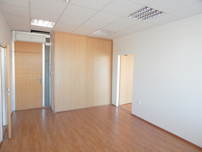 Offices for rent - 14 m2 - Bajkalska